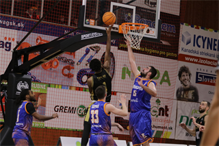 19. Kolo Niké SBL: BC Prievidza - BKM Lučenec 90:76 (foto: Ladislav Szibilla)	