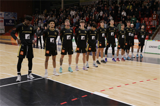 18. Kolo Niké SBL: BC Prievidza - Slávia SPU Nitra 90:77 (foto: Ladislav Szibilla)	