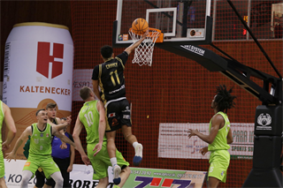 18. Kolo Niké SBL: BC Prievidza - Slávia SPU Nitra 90:77 (foto: Ladislav Szibilla)	
