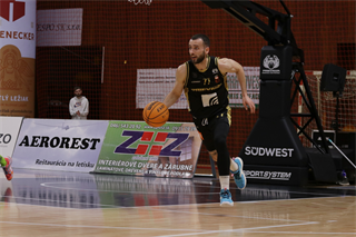 18. Kolo Niké SBL: BC Prievidza - Slávia SPU Nitra 90:77 (foto: Ladislav Szibilla)	