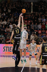 23. Kolo Niké SBL: BC Prievidza - MBK Handlová 80:73 (foto: Ladislav Szibilla)	