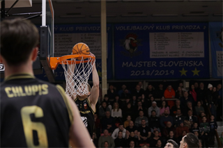 23. Kolo Niké SBL: BC Prievidza - MBK Handlová 80:73 (foto: Ladislav Szibilla)	