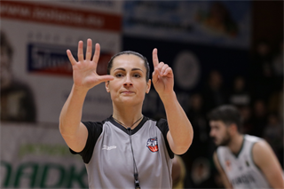 23. Kolo Niké SBL: BC Prievidza - MBK Handlová 80:73 (foto: Ladislav Szibilla)	