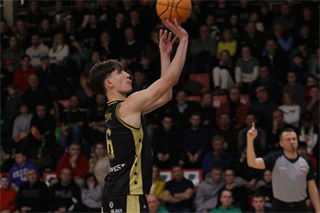 23. Kolo Niké SBL: BC Prievidza - MBK Handlová 80:73 (foto: Ladislav Szibilla)	