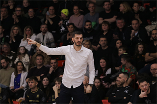 23. Kolo Niké SBL: BC Prievidza - MBK Handlová 80:73 (foto: Ladislav Szibilla)	