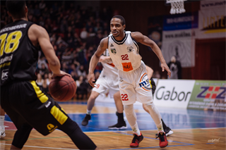 13. kolo Eurovia SBL: BC Prievidza -MBK Handlová 101:70 (1. fotogaléria)