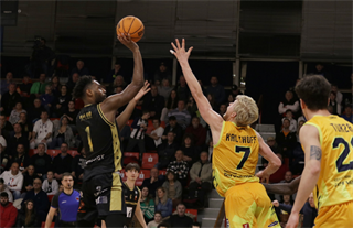 26. Kolo Niké SBL: BC Prievidza - BK Iskra Svit 70:50 (foto: Ladislav Szibilla)	