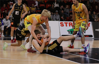 26. Kolo Niké SBL: BC Prievidza - BK Iskra Svit 70:50 (foto: Ladislav Szibilla)	