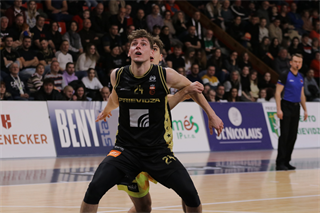 26. Kolo Niké SBL: BC Prievidza - BK Iskra Svit 70:50 (foto: Ladislav Szibilla)	