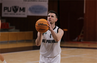 1. liga: BC Prievidza B - BK Slovenský Orol Levoča 102:62 (foto: Ladislav Szibilla)	