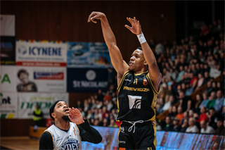 29. Kolo Niké SBL: BC Prievidza - Spišskí Rytieri 77:71 (foto: Vladimír Králik)	