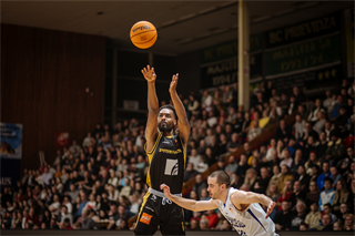 29. Kolo Niké SBL: BC Prievidza - Spišskí Rytieri 77:71 (foto: Vladimír Králik)	