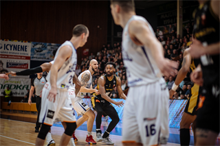 29. Kolo Niké SBL: BC Prievidza - Spišskí Rytieri 77:71 (foto: Vladimír Králik)	