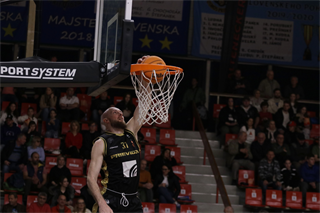 34. Kolo Niké SBL: BC Prievidza - BK Inter Bratislava 96:67 (foto: Ladislav Szibilla)	
