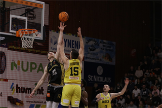 34. Kolo Niké SBL: BC Prievidza - BK Inter Bratislava 96:67 (foto: Ladislav Szibilla)	
