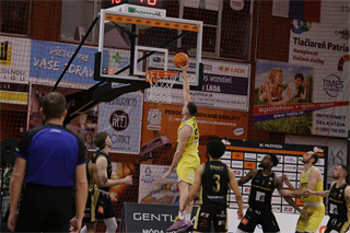34. Kolo Niké SBL: BC Prievidza - BK Inter Bratislava 96:67 (foto: Ladislav Szibilla)	
