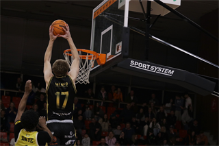 34. Kolo Niké SBL: BC Prievidza - BK Inter Bratislava 96:67 (foto: Ladislav Szibilla)	