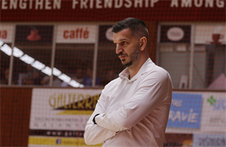 1. zápas štvrťfinále Niké SBL: BC Prievidza - Inter Bratislava 88:84 (foto: Ladislav Szibilla)	