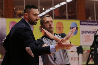 1. zápas štvrťfinále Niké SBL: BC Prievidza - Inter Bratislava 88:84 (foto: Ladislav Szibilla)	