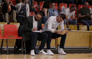 1. zápas štvrťfinále Niké SBL: BC Prievidza - Inter Bratislava 88:84 (foto: Ladislav Szibilla)	