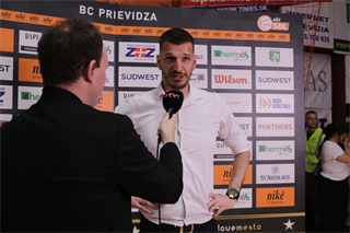 1. zápas štvrťfinále Niké SBL: BC Prievidza - Inter Bratislava 88:84 (foto: Ladislav Szibilla)	