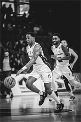 1. štvrťfinále Niké SBL: BC Prievidza - Inter Bratislava 88:84 (foto: Vladimír Králik)	