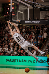 1. štvrťfinále Niké SBL: BC Prievidza - Inter Bratislava 88:84 (foto: Vladimír Králik)	