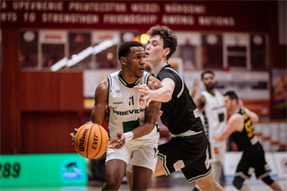 1. štvrťfinále Niké SBL: BC Prievidza - Inter Bratislava 88:84 (foto: Vladimír Králik)	