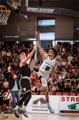 1. štvrťfinále Niké SBL: BC Prievidza - Inter Bratislava 88:84 (foto: Vladimír Králik)	