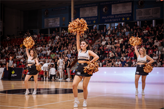 1. štvrťfinále Niké SBL: BC Prievidza - Inter Bratislava 88:84 (foto: Vladimír Králik)	