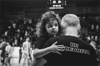 1. štvrťfinále Niké SBL: BC Prievidza - Inter Bratislava 88:84 (foto: Vladimír Králik)	