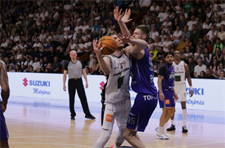 3. zápas semifinále Niké SBL: BC Prievidza - Spišskí Rytieri 102:89 (foto: Ladislav Szibilla)	