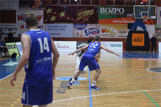 9. kolo Eurovia SBL: BC Prievidza - VŠEMvs Karlovka Bratislava 70:59 (2. fotogaléria)