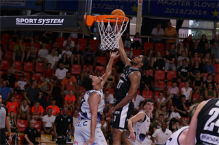 Príprava: BC Prievidza - Basket Brno 77:69 (Foto Ladislav Szibilla)