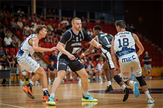 Príprava: BC Prievidza : Basket Brno 77:69 (Foto Vladimír Králik)	
