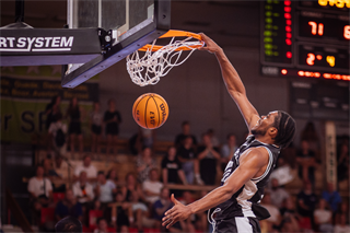 Príprava: BC Prievidza : Basket Brno 77:69 (Foto Vladimír Králik)	