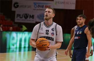 Príprava: BC Prievidza : NH Ostrava 92:76 (Foto Ladislav Szibilla)	