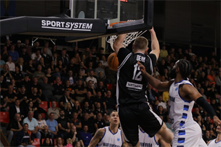 Európsky pohár FIBA: BC Prievidza - Alba Fehervar 102:85 (Foto Ladislav Szibilla)	