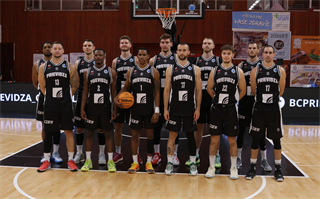 Európsky pohár FIBA: BC Prievidza - Alba Fehervar 102:85 (Foto Ladislav Szibilla)	