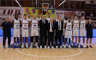 Európsky pohár FIBA: BC Prievidza - Alba Fehervar 102:85 (Foto Ladislav Szibilla)	