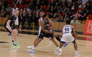 Európsky pohár FIBA: BC Prievidza - Alba Fehervar 102:85 (Foto Ladislav Szibilla)	