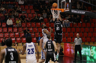 Európsky pohár FIBA: BC Prievidza - Alba Fehervar 102:85 (Foto Ladislav Szibilla)	