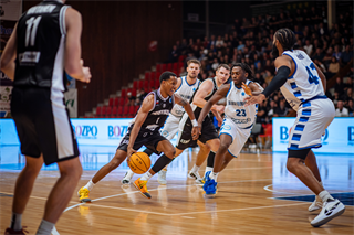 Európsky pohár FIBA: BC Prievidza - Alba Fehervar 102:85 (Foto: Vladimír Králik)	