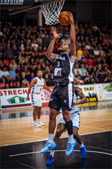 Európsky pohár FIBA: BC Prievidza - Alba Fehervar 102:85 (Foto: Vladimír Králik)	