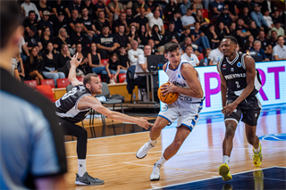 Európsky pohár FIBA: BC Prievidza - Alba Fehervar 102:85 (Foto: Vladimír Králik)	