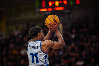Európsky pohár FIBA: BC Prievidza - Alba Fehervar 102:85 (Foto: Vladimír Králik)	