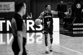 Európsky pohár FIBA: BC Prievidza - Alba Fehervar 102:85 (Foto: Vladimír Králik)	