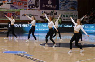 4. kolo TIPOS SBL: BC Prievidza - MBK Handlová 94:66 (Ladislav Szibilla)