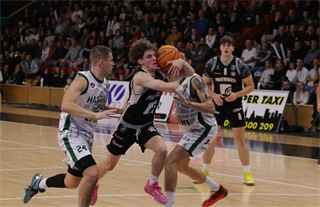 4. kolo TIPOS SBL: BC Prievidza - MBK Handlová 94:66 (Ladislav Szibilla)