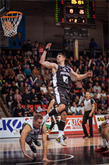 4. kolo TIPOS SBL: BC Prievidza - MBK Handlová 94:66 (Vladimír Králik)	